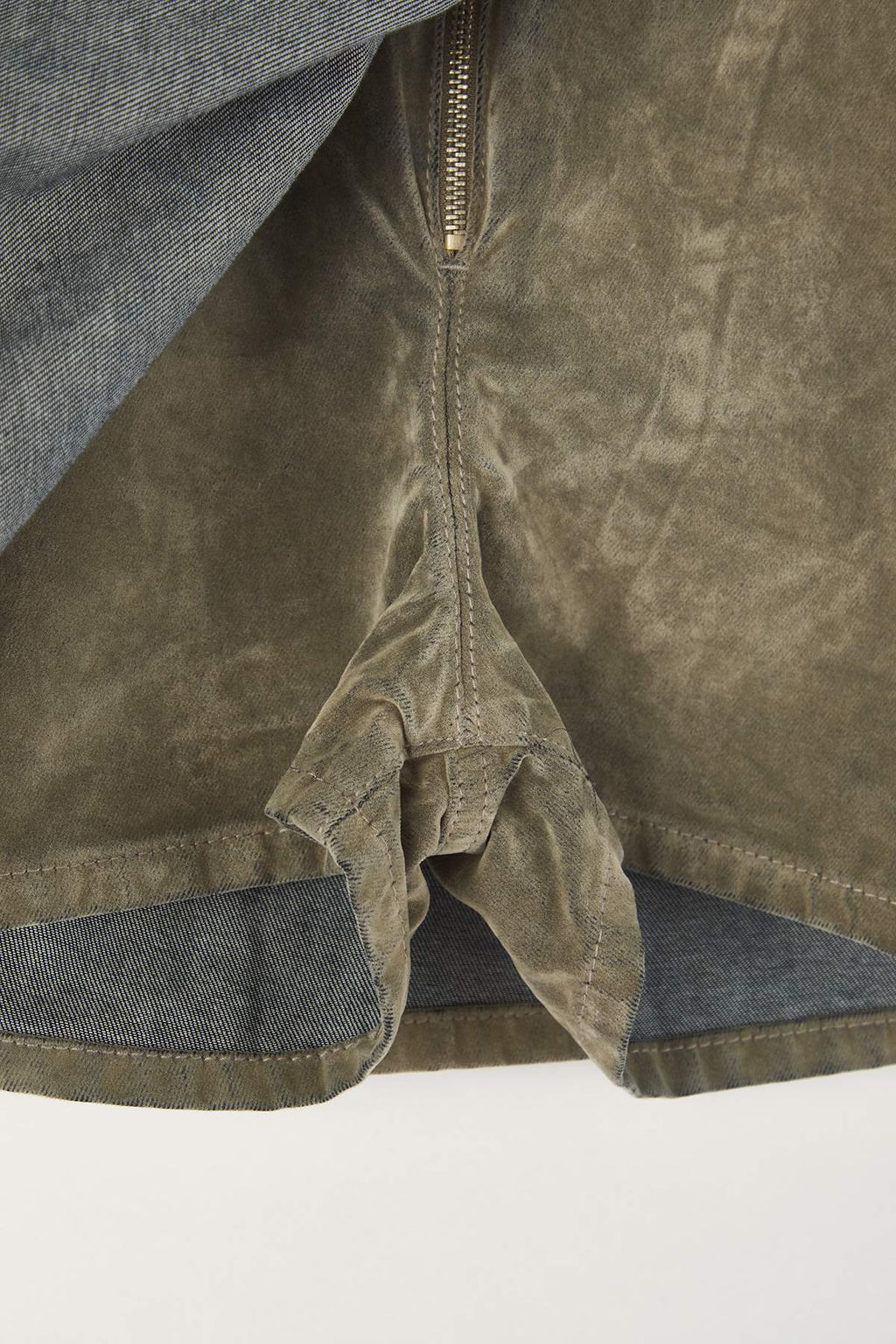 Bej Suet Gorunumlu Denim Sort Etek TWOAW26SR00040 - Trendyolmilla фото 2