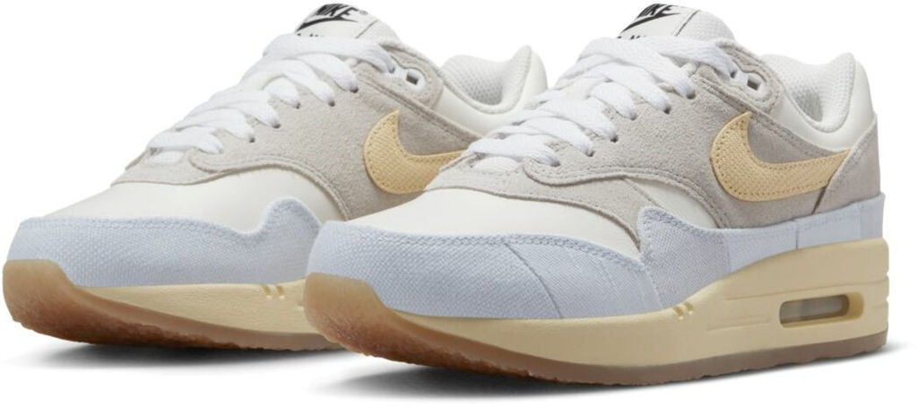 Кроссовки женские