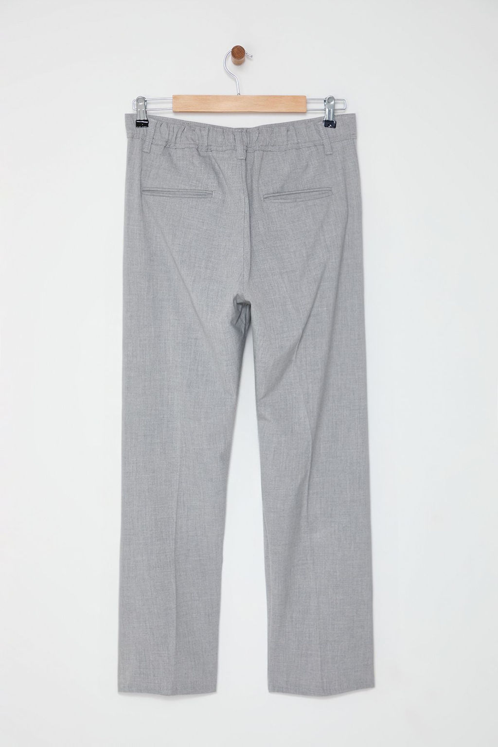 Gri Pileli Klasik Baggy Fit Kumas Pantolon TMNSS24PL00024