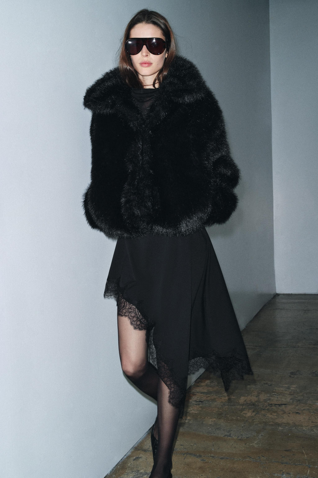 ASYMMETRIC LACE SKIRT ZW COLLECTION - Zara фото 3