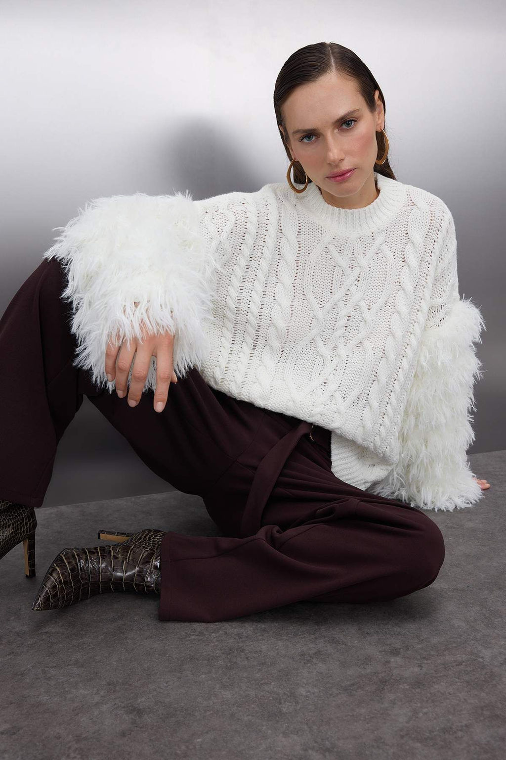 Ekru Genis Kal?p Kol Puskul Detayl? Triko Kazak TWOAW26KZ00049 - Trendyolmilla фото 2