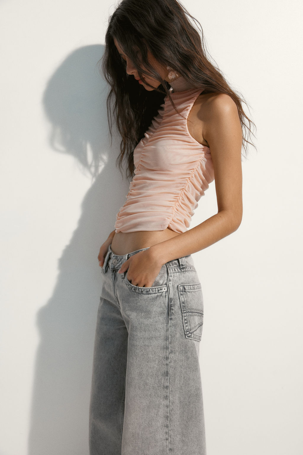 Top fruncido de malla - H&m фото 2