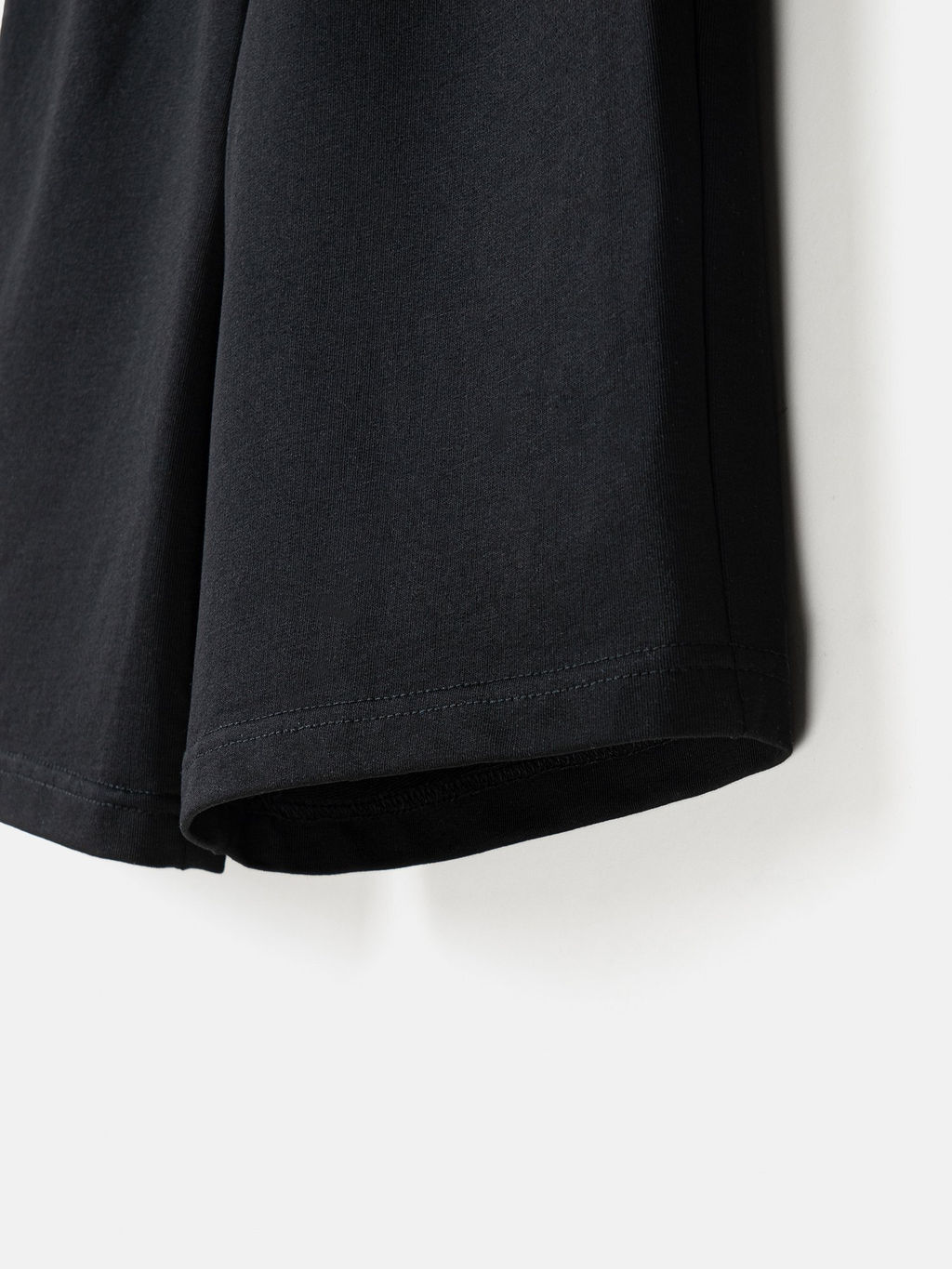 Шорты бермуды Черные 7+ - Bungly фото 6