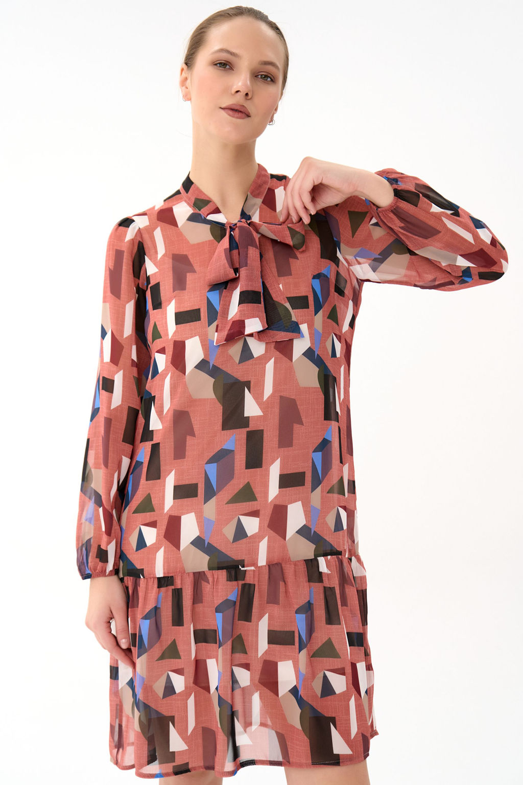 Платье Нежный акцент  2 (алый)