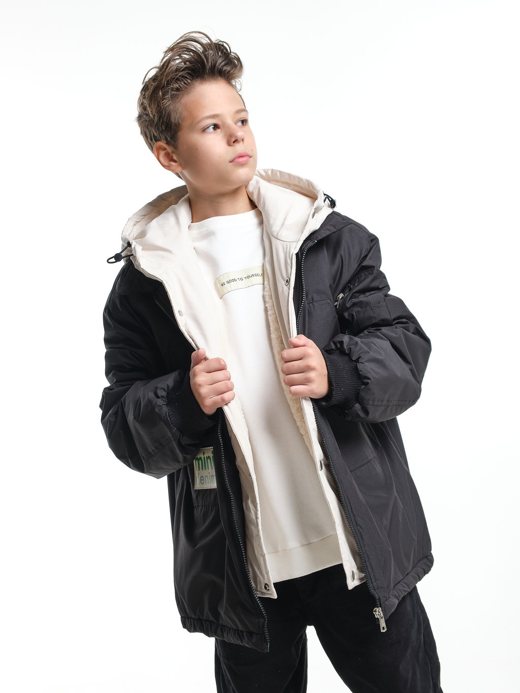 Куртка для мальчика утепленная 33-8215 черный