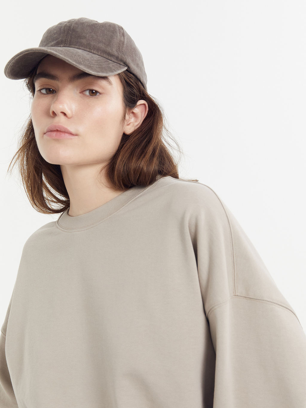 Свитшот женский в кофейно-коричневом цвете кофе с молоком 122949/1 - Mark formelle фото 3