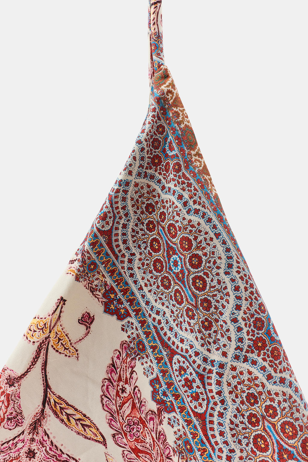 BOLSO ALGOD?N ESTAMPADO PATCHWORK / ?nico - Zara фото 4