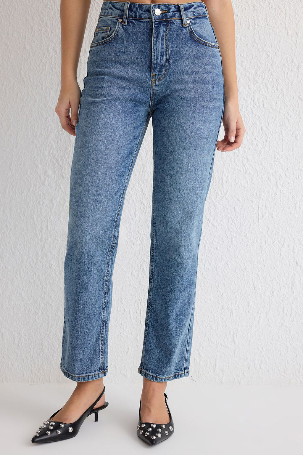 Mavi Yuksek Bel Duz Kesim Orta Esnek Straight Jeans TWOSS25JE00099