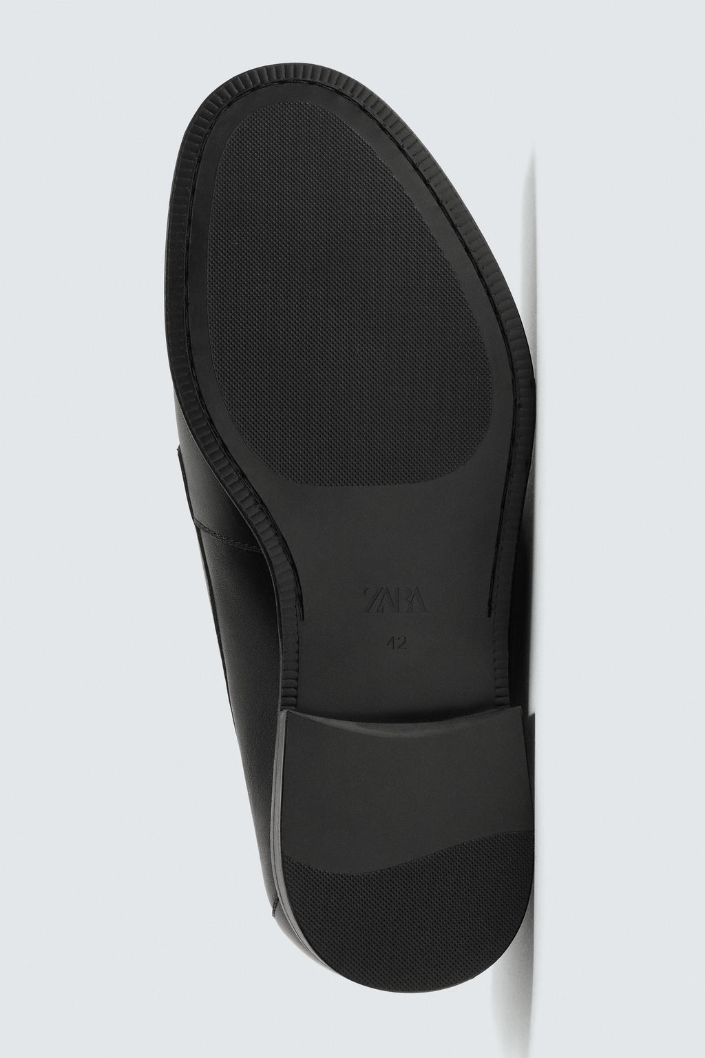 ZAPATO N?UTICO PIEL / Negro - Zara фото 4