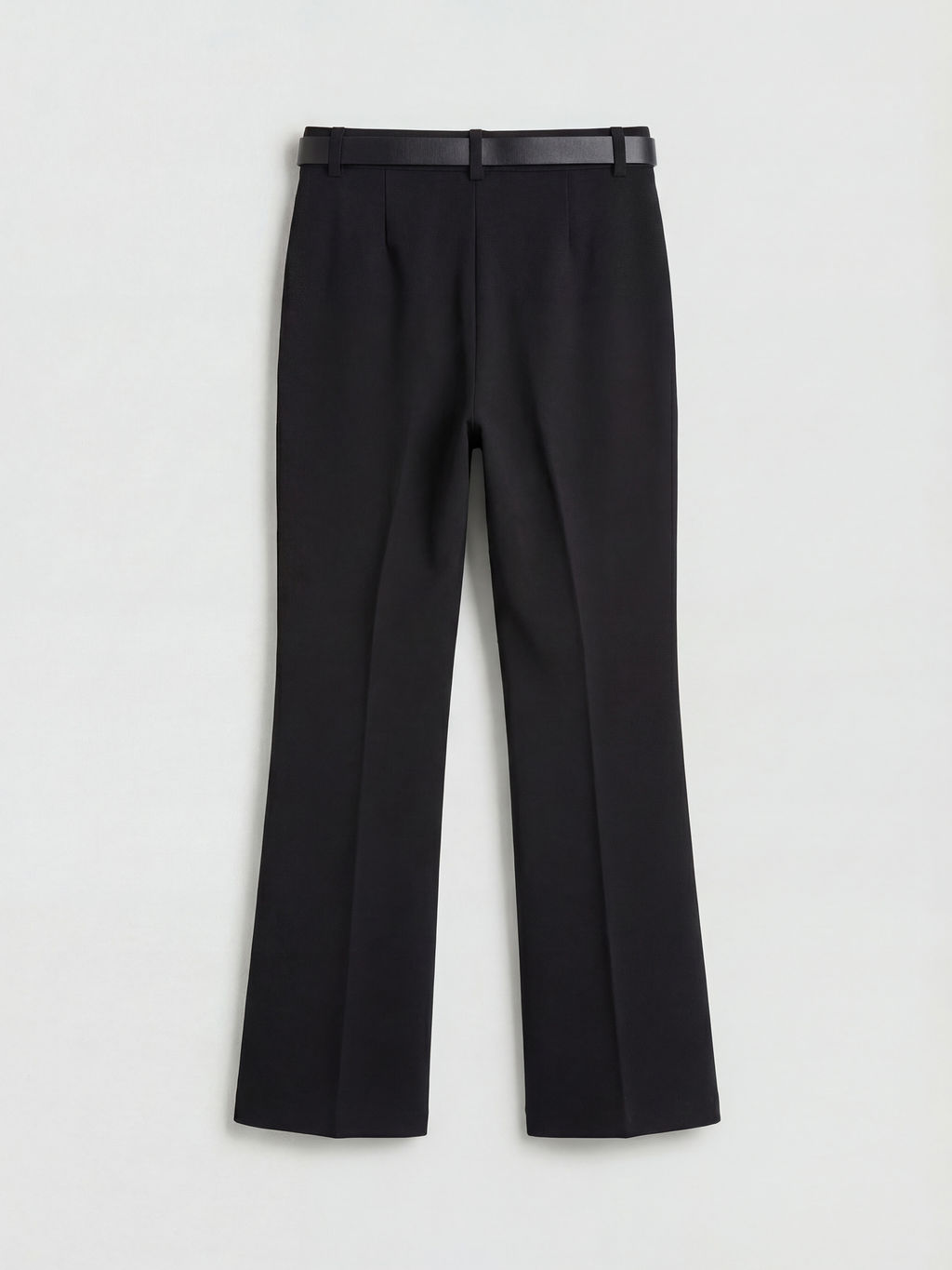 Beli Kemerli Kad?n Pileli Kuma? Pantolon