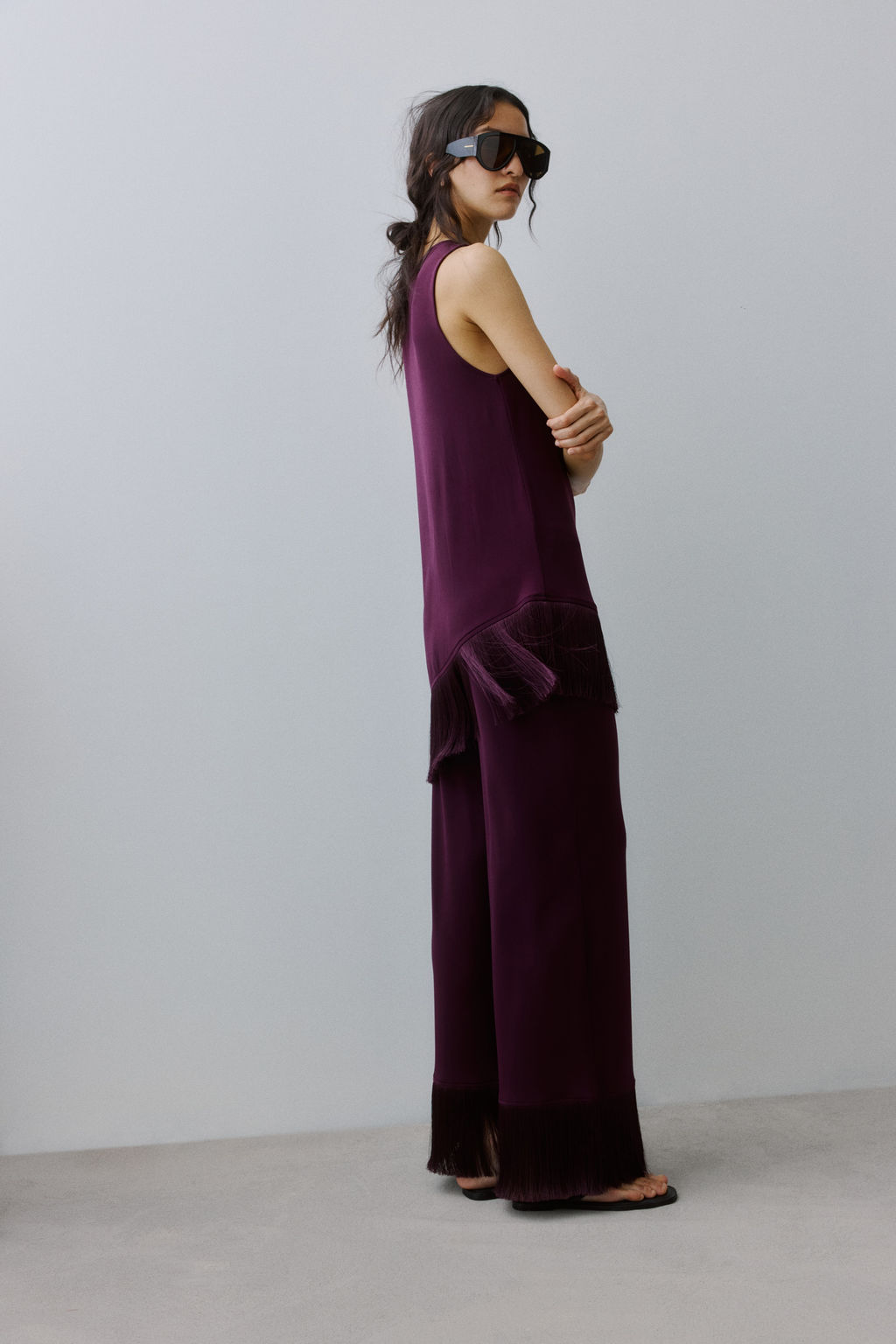 Top asim?trico con flecos - H&m фото 4