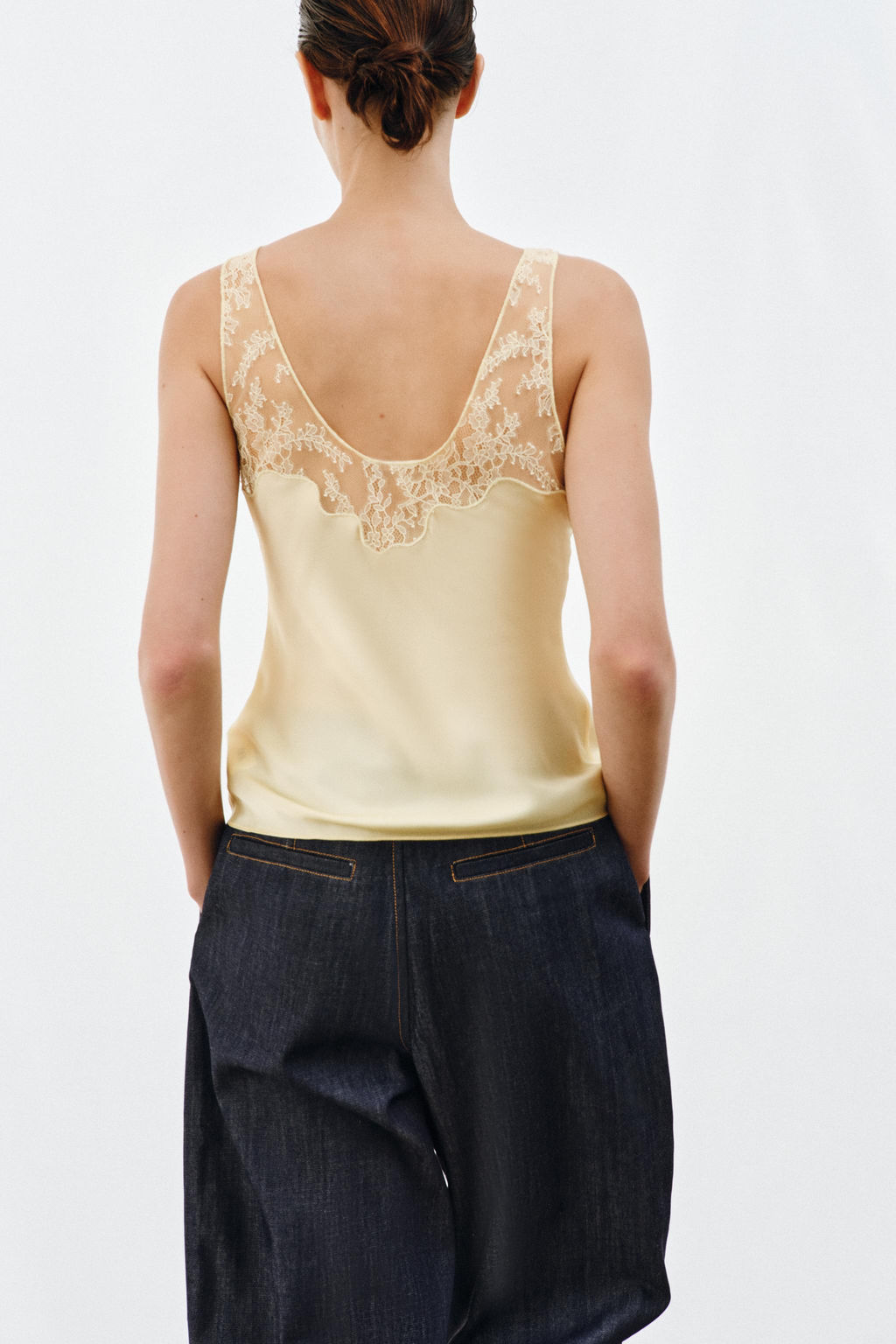 TOP SATINADO ENCAJE ZW COLLECTION / Amarillo - Zara фото 3