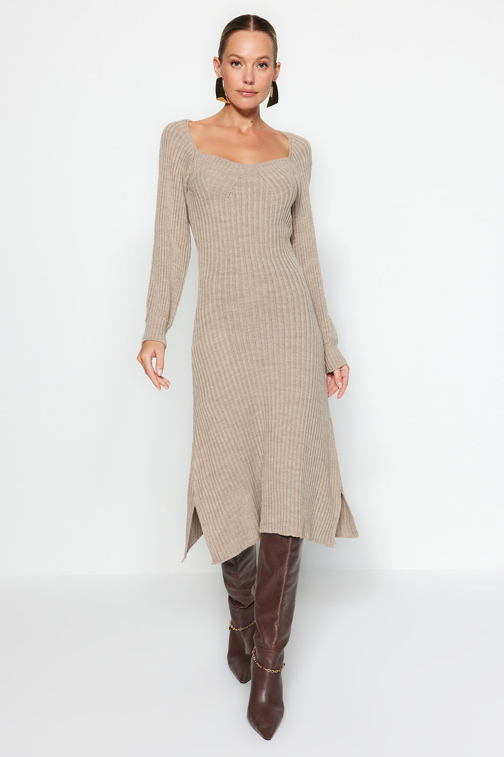 TRENDYOLMILLA Kiremit Midi Triko Kalp Yaka Elbise TWOAW24EL00212