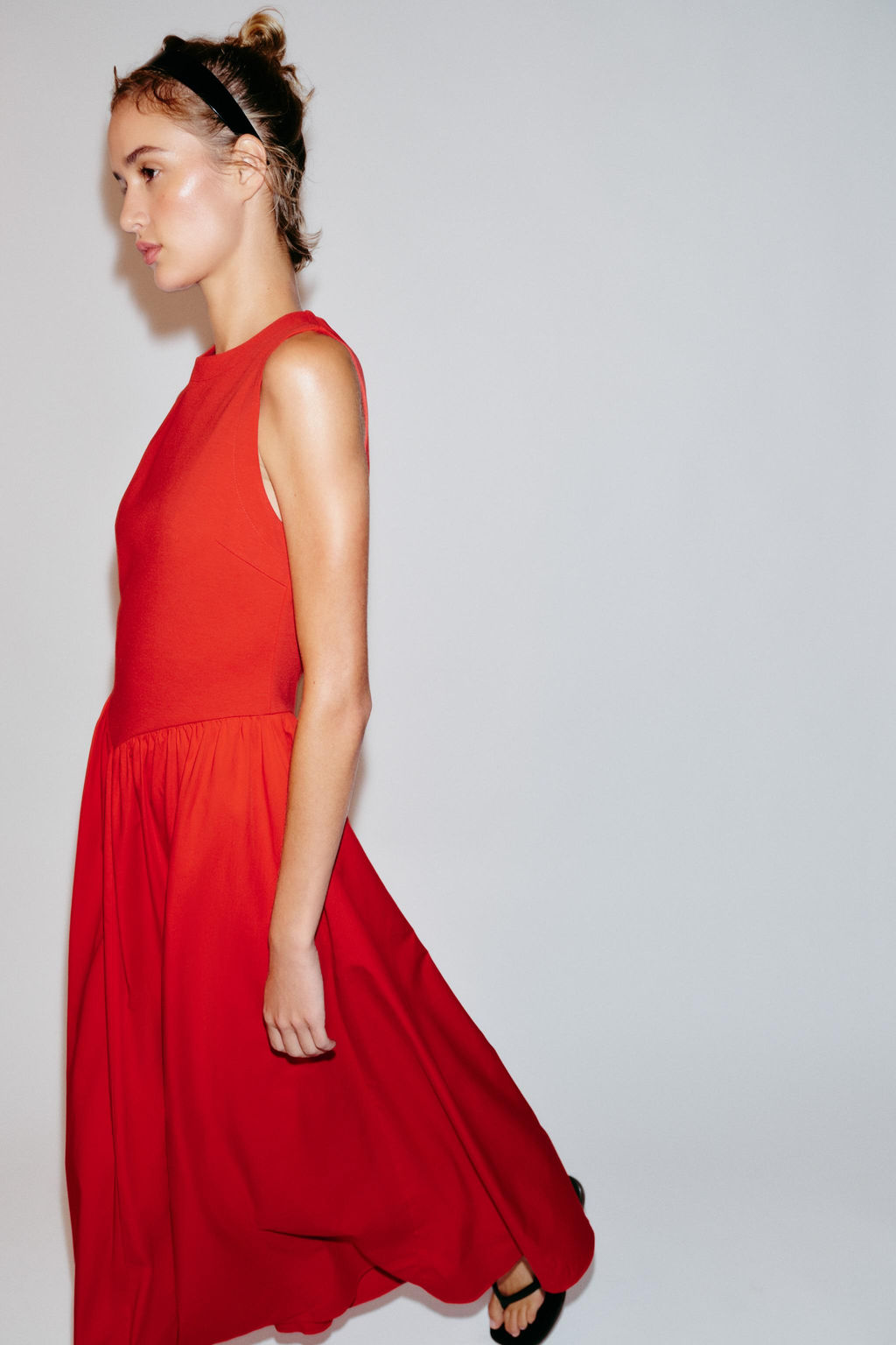 VESTIDO MIDI COMBINADO / Rojo
