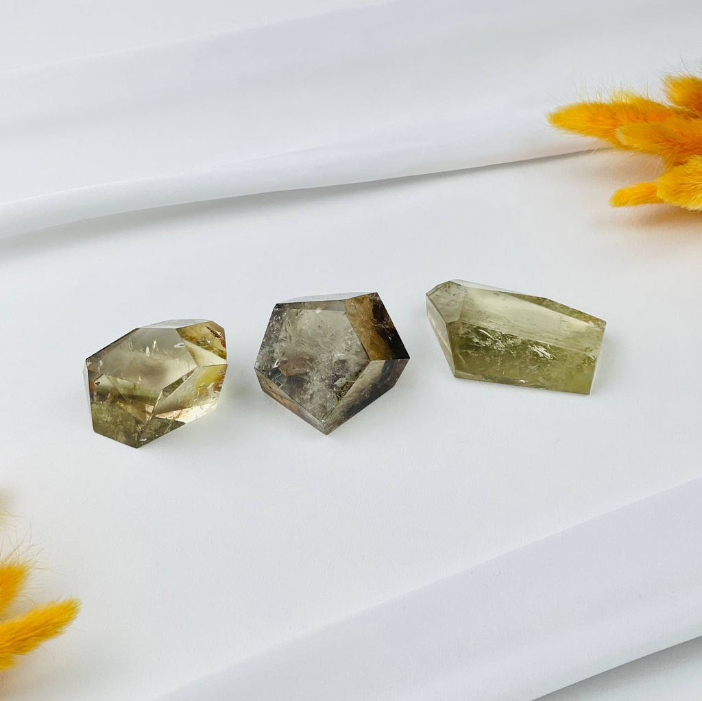 Кристалл из Цитрина