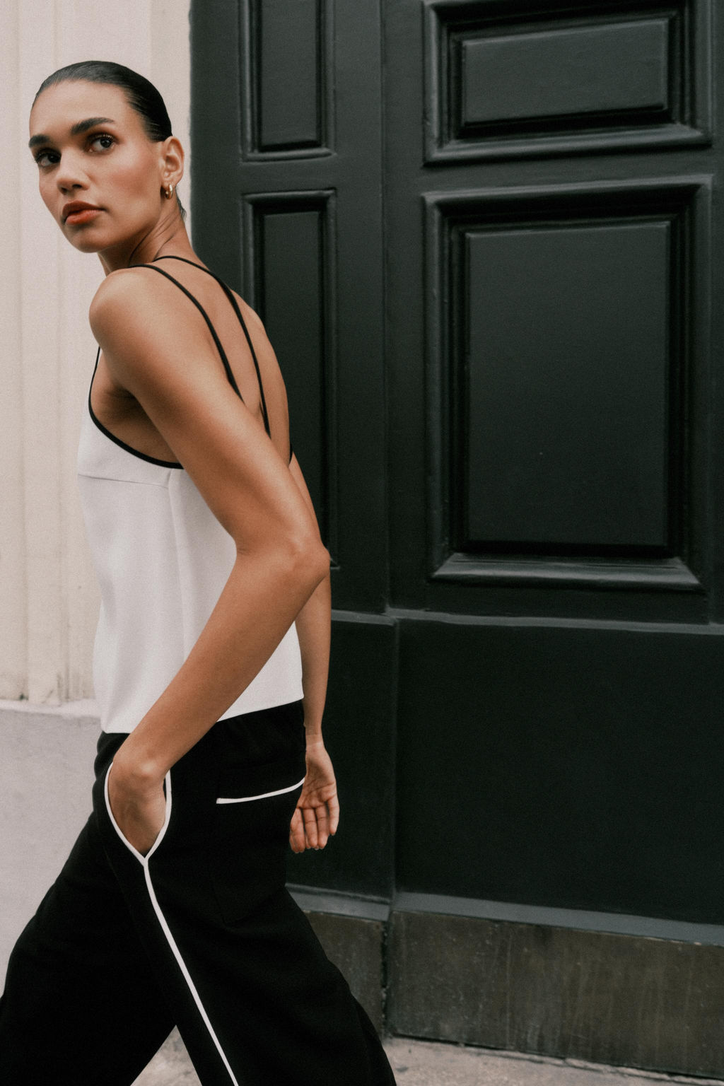 CONTRAST TRIM CAMISOLE TOP - Zara фото 16
