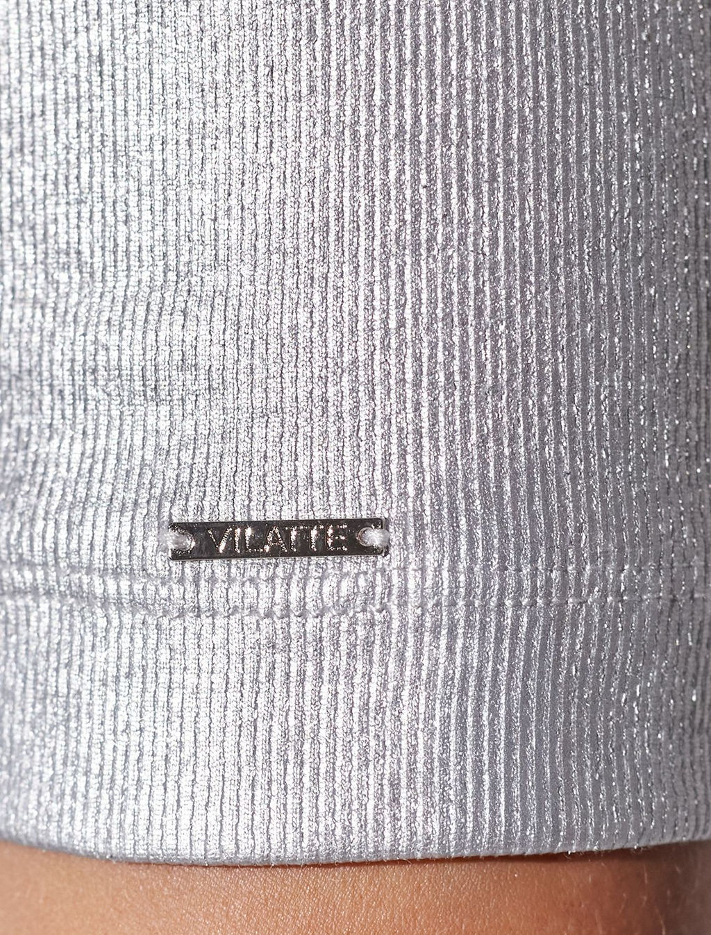 Футболка облегающая из хлопка в рубчик с U вырезом и матовым покрытием металлик - Vilatte фото 7