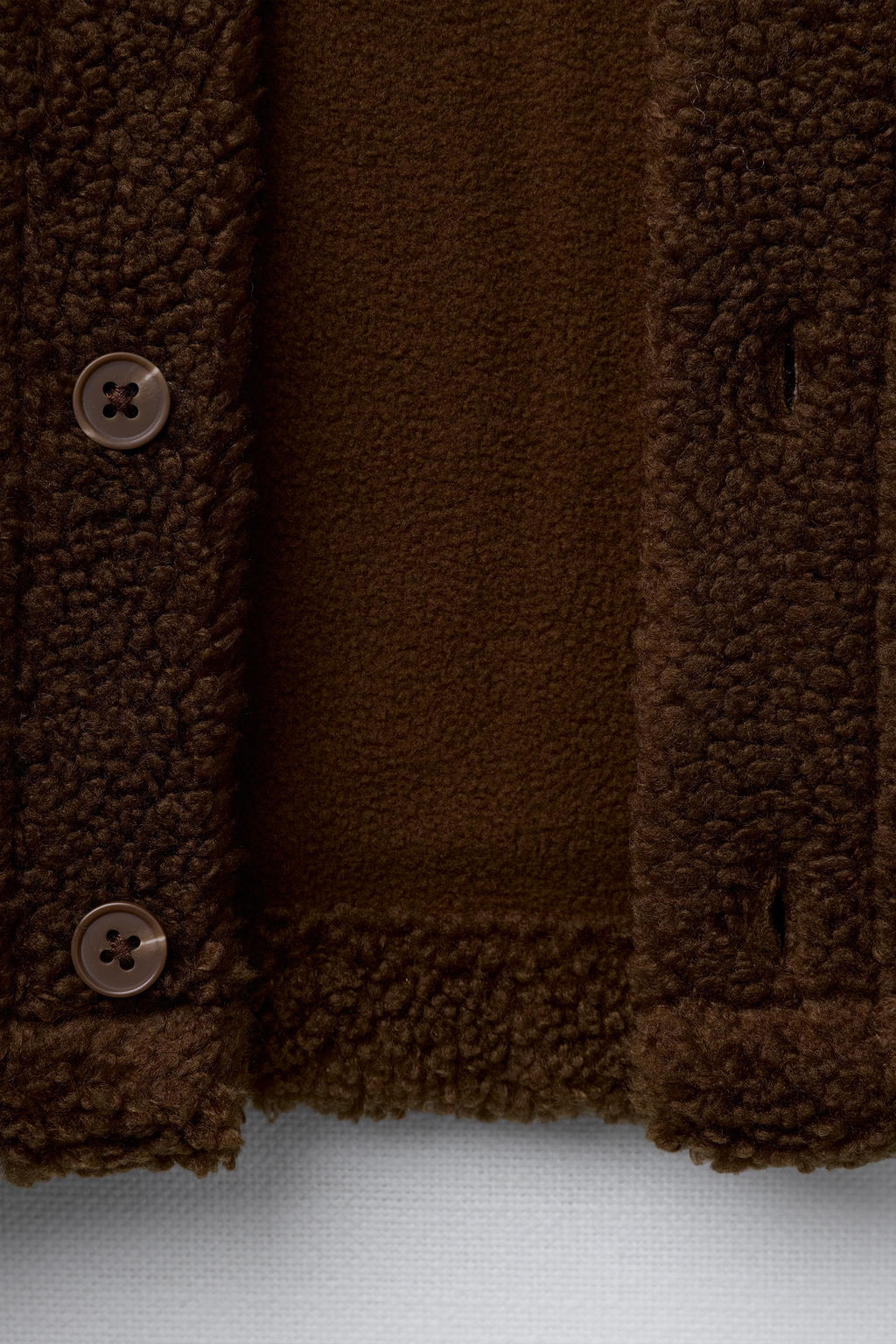 EMBROIDERED FAUX SHEARLING OVERSHIRT - Zara фото 7