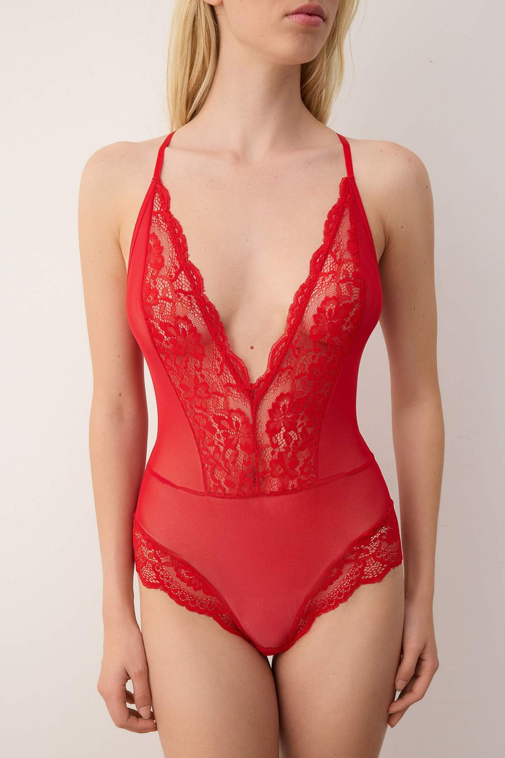 TRENDYOLMILLA Siyah Tul Dantel Detayl? Kaps?z Orme Body THMSS25BD00008  фото 3
