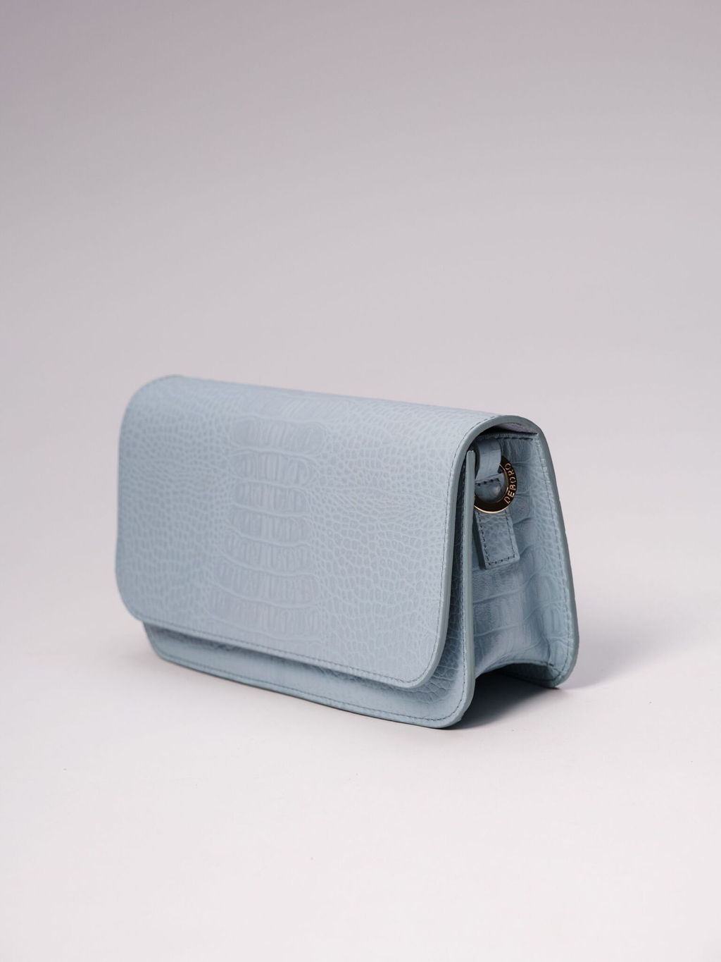 Сумка кожаная багет Deboro 30138 голубая вода