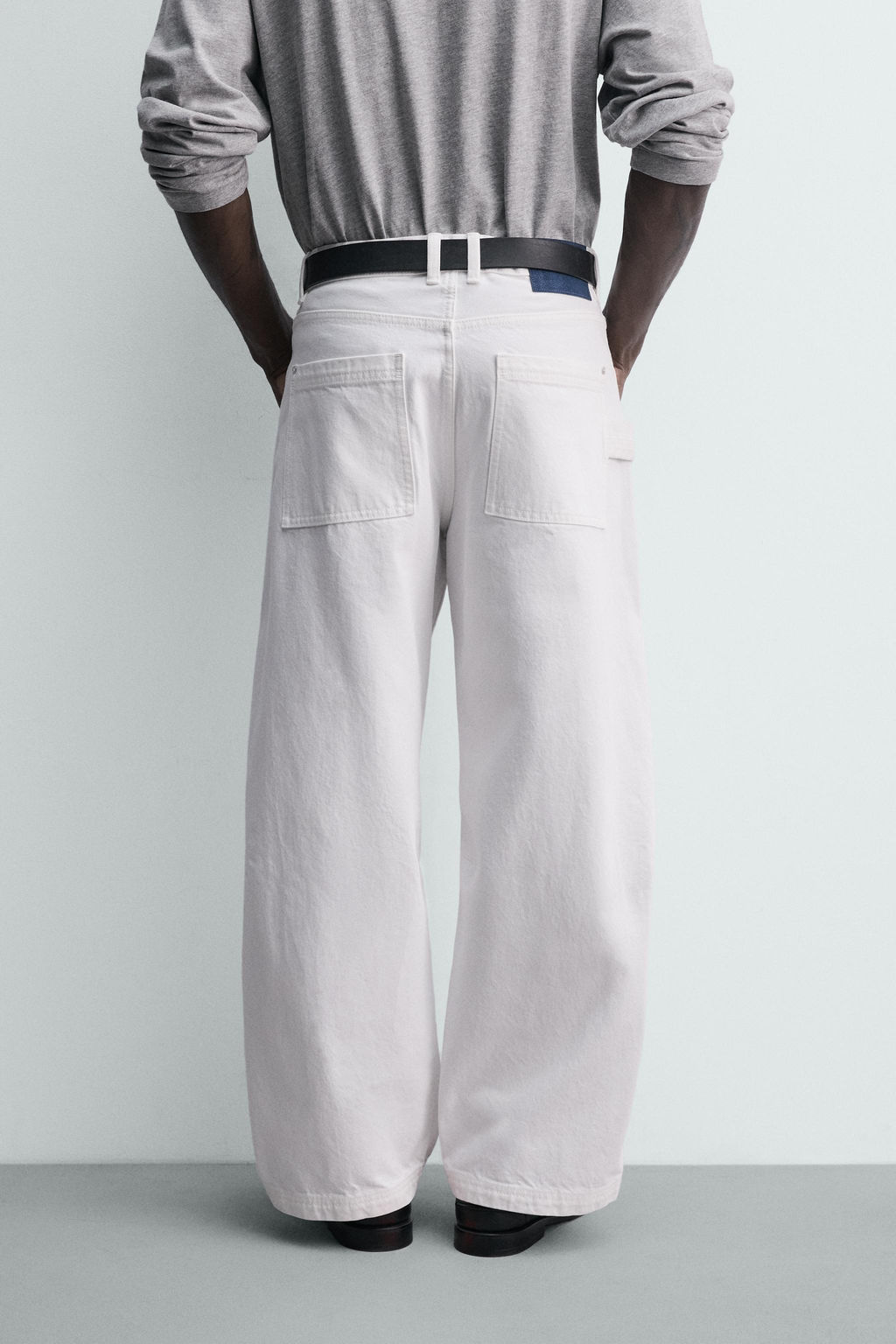 PANTAL?N BARREL FIT / Blanco