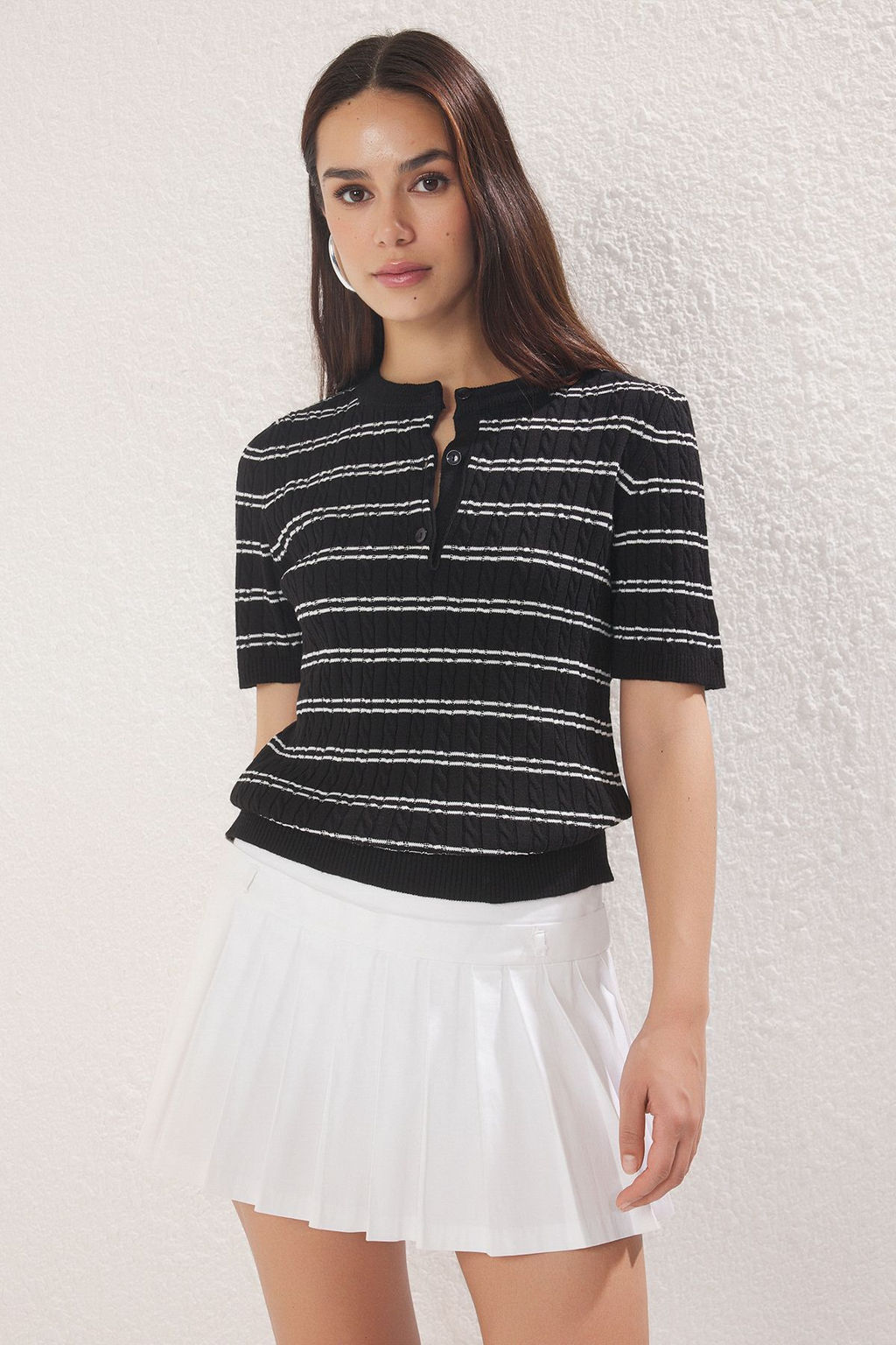 Trendyolmilla Ekru K?sa Kollu Cizgili Triko Bluz TWOSS25BZ00534  фото 8