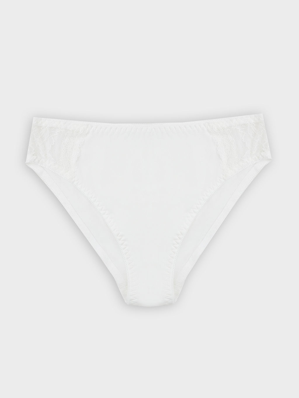 Цена за 2 штуки! Трусы женские белые с кружевными вставками