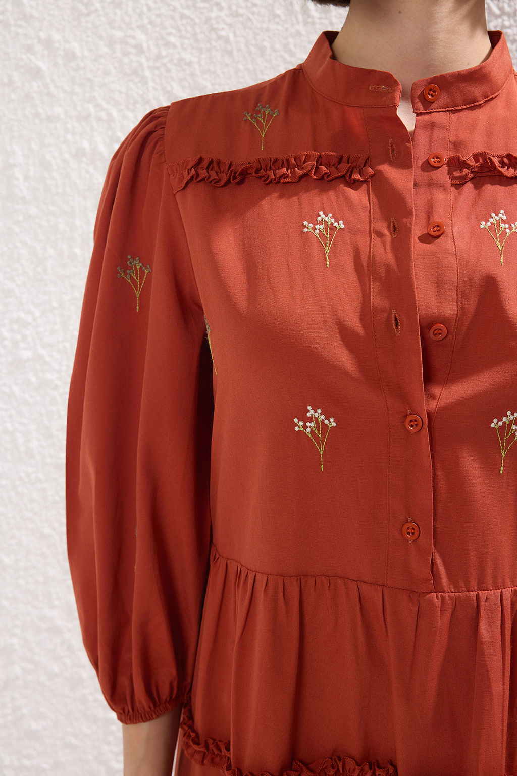 TRENDYOLMILLA Siyah Duz Kesim Nak?sl? Midi Dokuma Elbise TWOAW22EL0882  фото 3