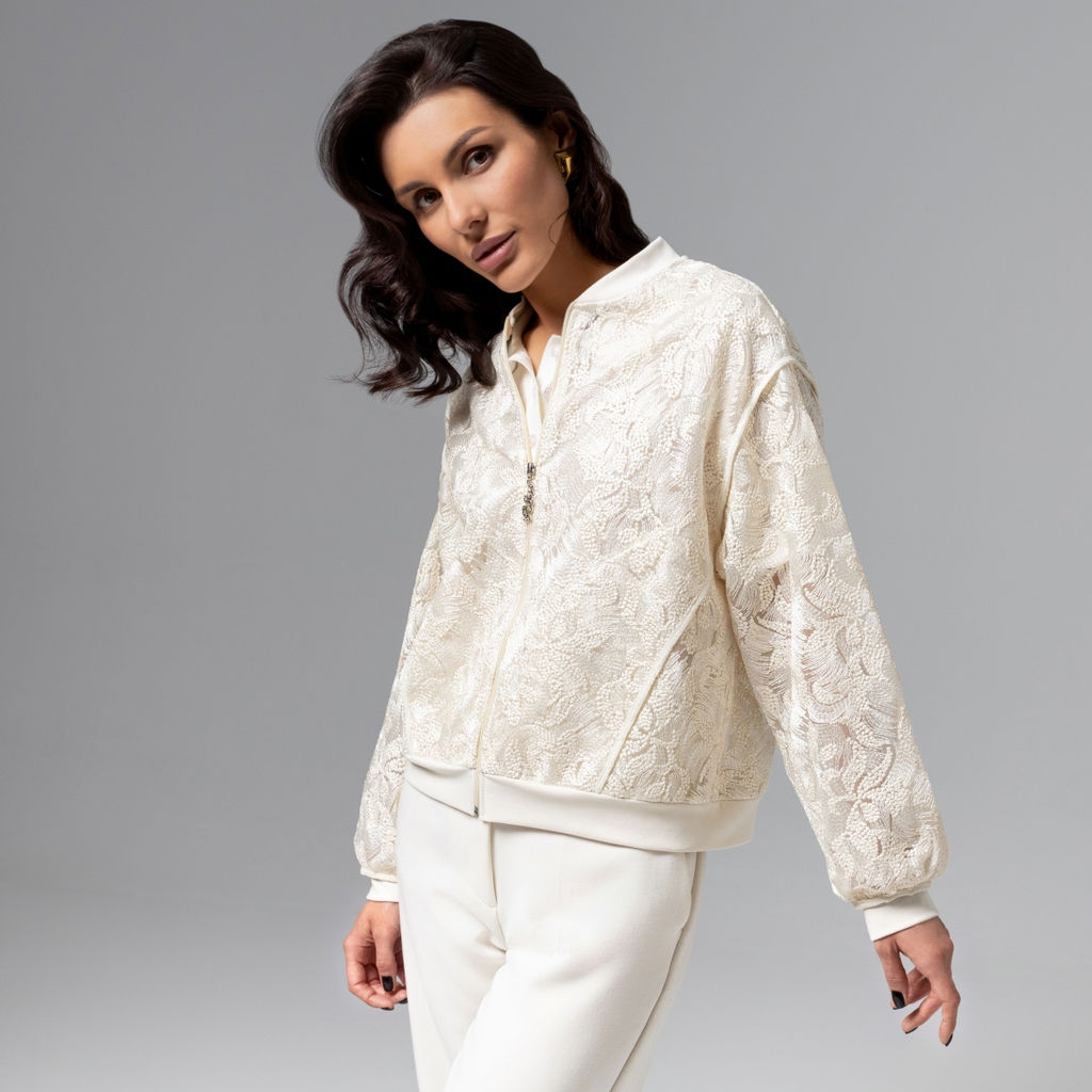 Бомбер с вышивкой, Секрет смелости (айвори) - Charutti фото 2