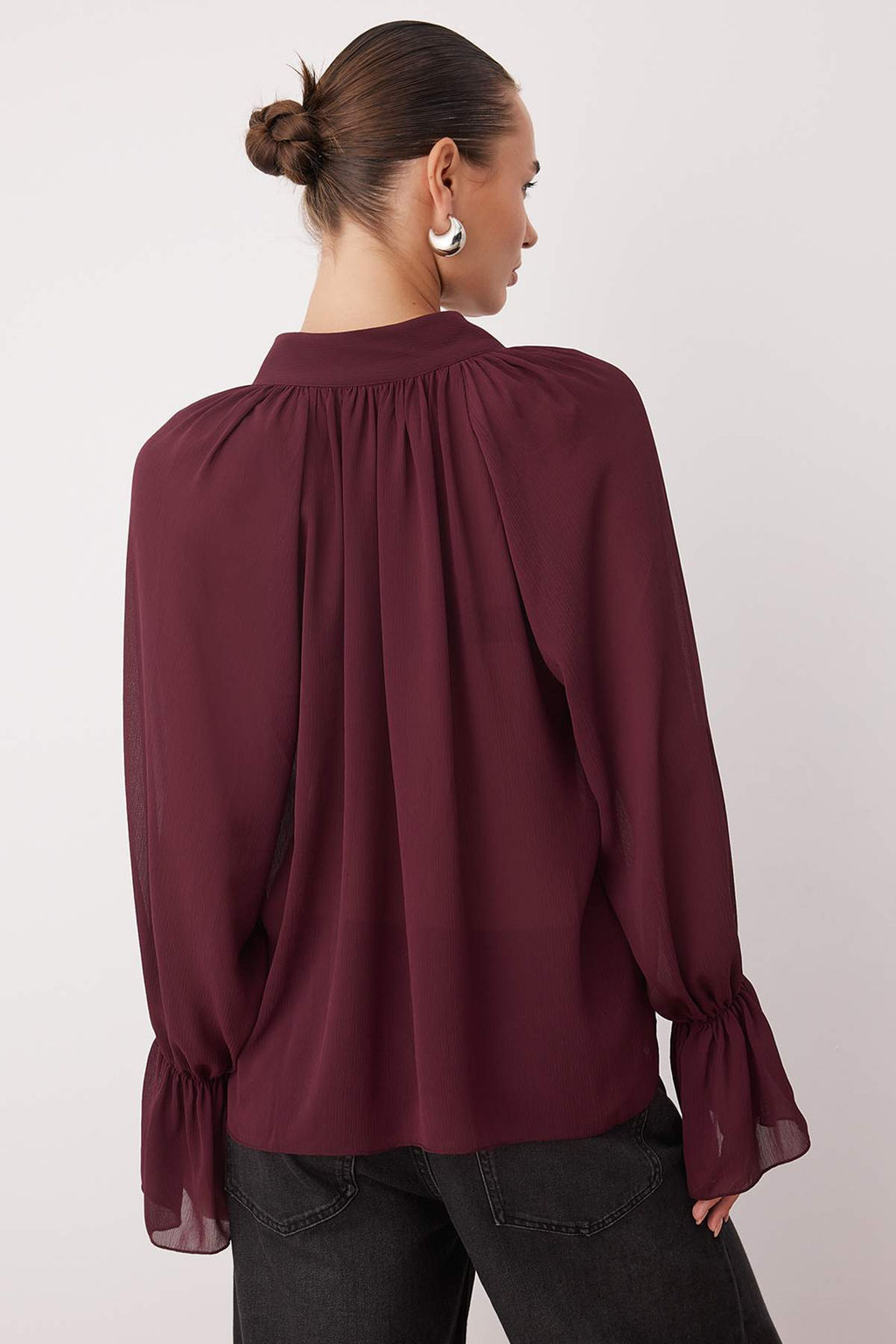 Limited Edition Koyu Bordo Boyundan Baglamal? Astars?z Dokuma Party Bluz TPRAW26BZ00025