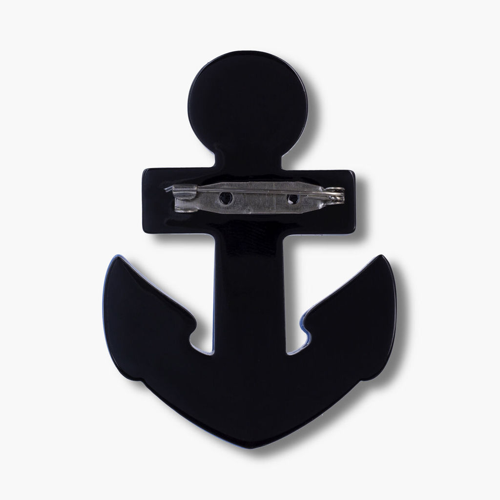 Брошь в виде якоря из пластика и смолы - Модные истории фото 2