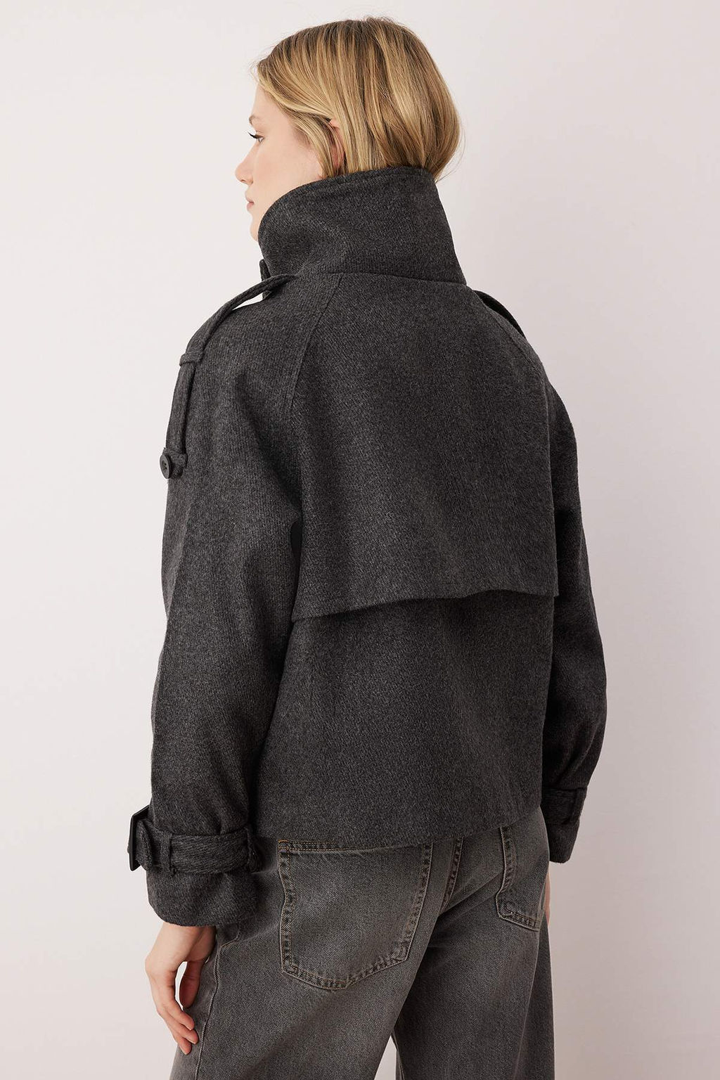 Koyu Gri Diagonel Kruvaze Oversize Midi Kase Kaban TWOAW26KB00040 - Trendyolmilla фото 8