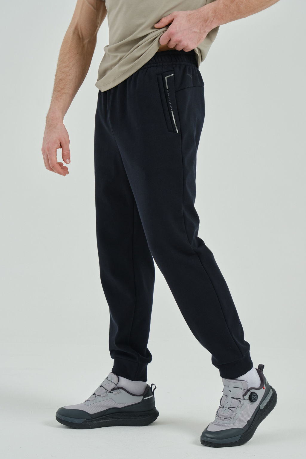 Брюки трикотажные утепленные Черный - Anta фото 5