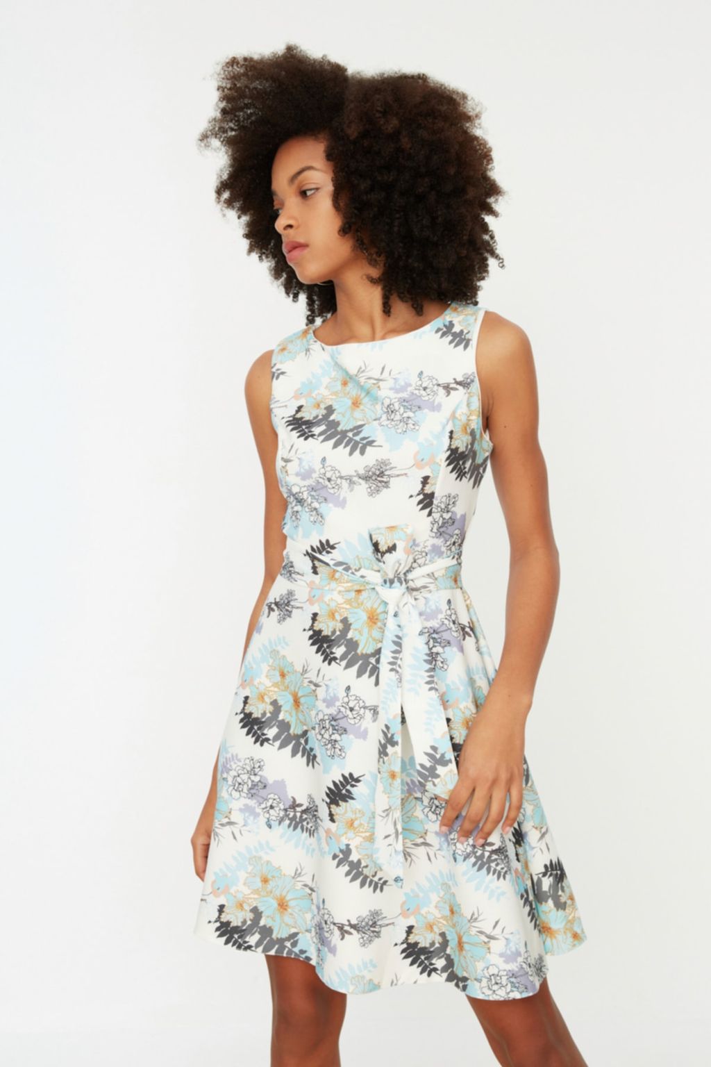 Cok Renkli Kusakl? Belden Ac?lan Mini Dokuma Elbise TWOSS20EL0750 - Trendyolmilla фото 2