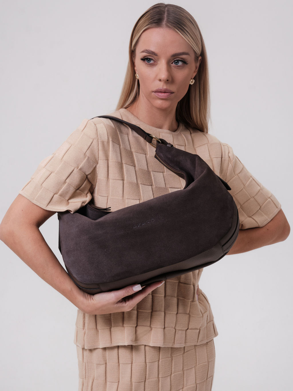 Сумка замшевая багет Azaro 30861 коричневый торф