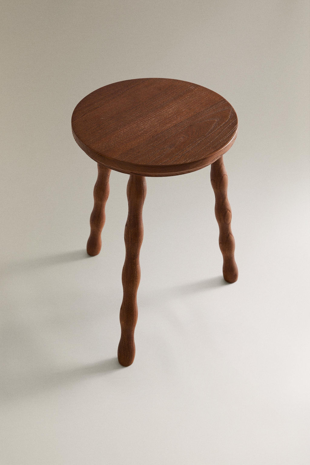 ELM WOOD STOOL - Zara фото 2