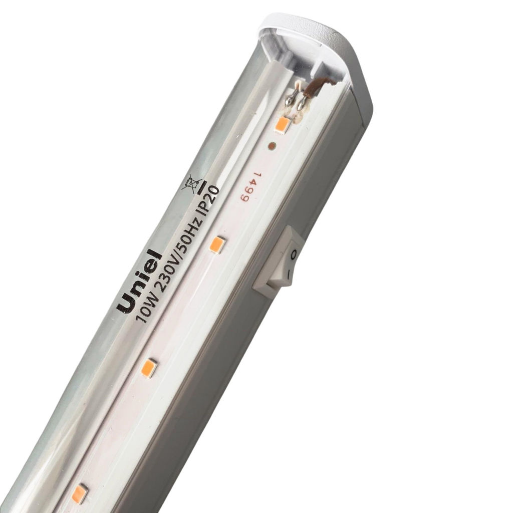 ULI-P16-10W/SPLE IP20 WHITE Светильник для растений светодиодный линейный, 570мм, выкл. на корпусе. Пластик. Спектр для фотосинтеза. TM Uniel