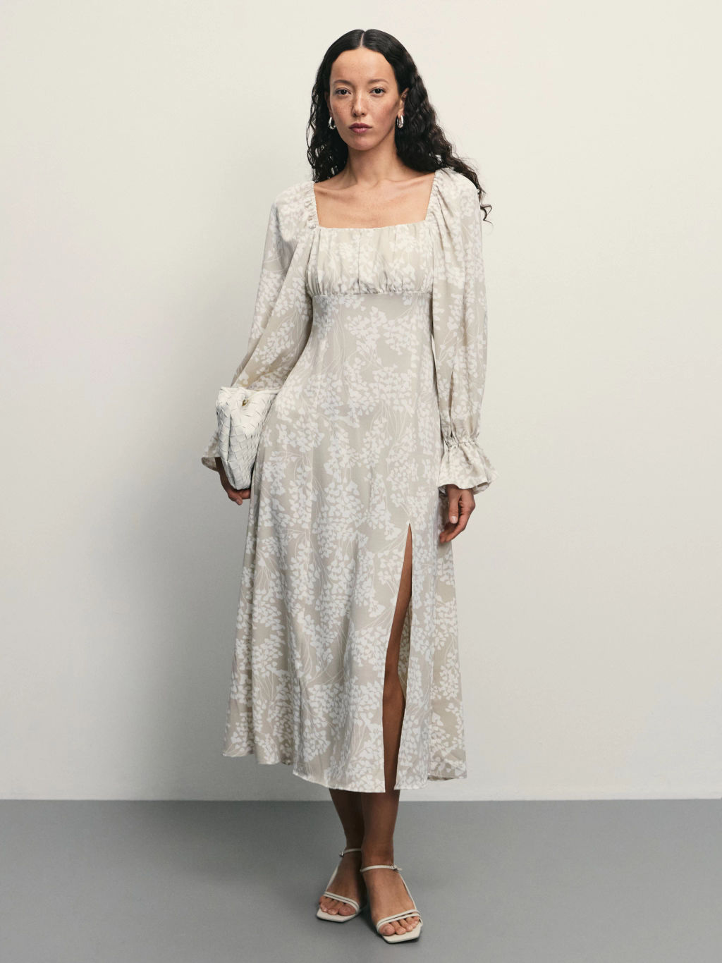 Платье миди с принтом / Zarina