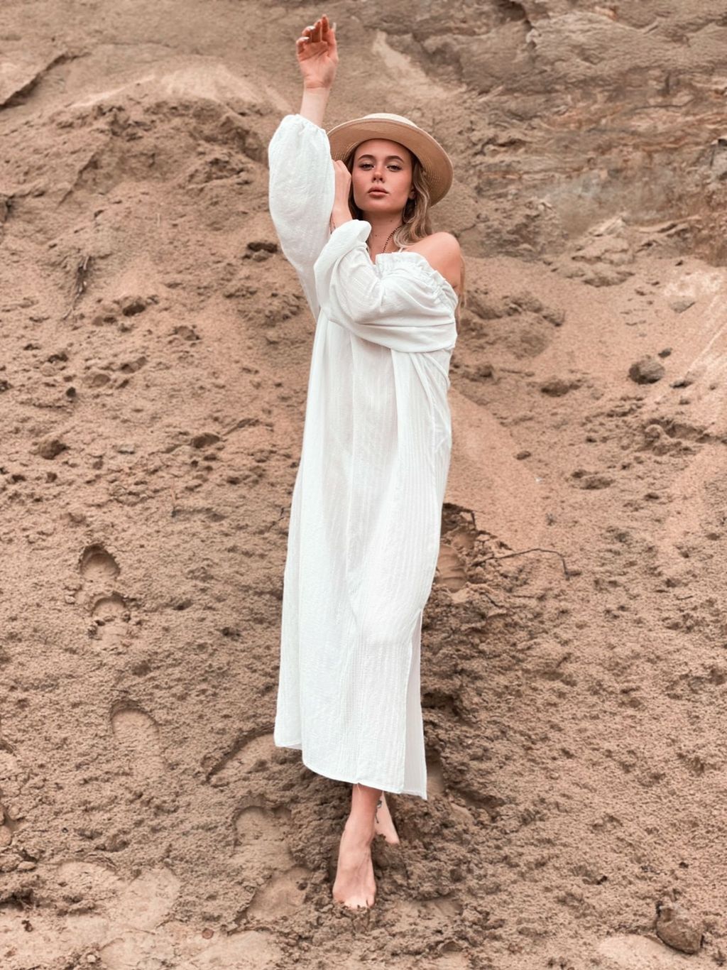 6866 Платье с открытыми плечами белое - Martichelli фото 5