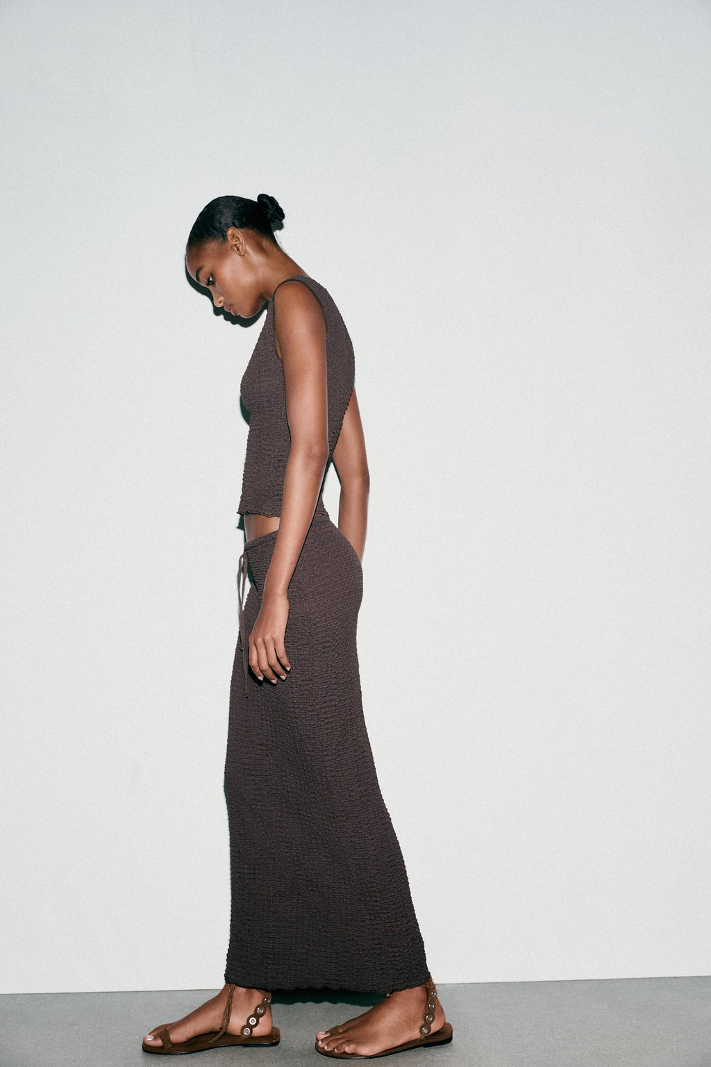TEXTURED MIDI SKIRT - Zara фото 11