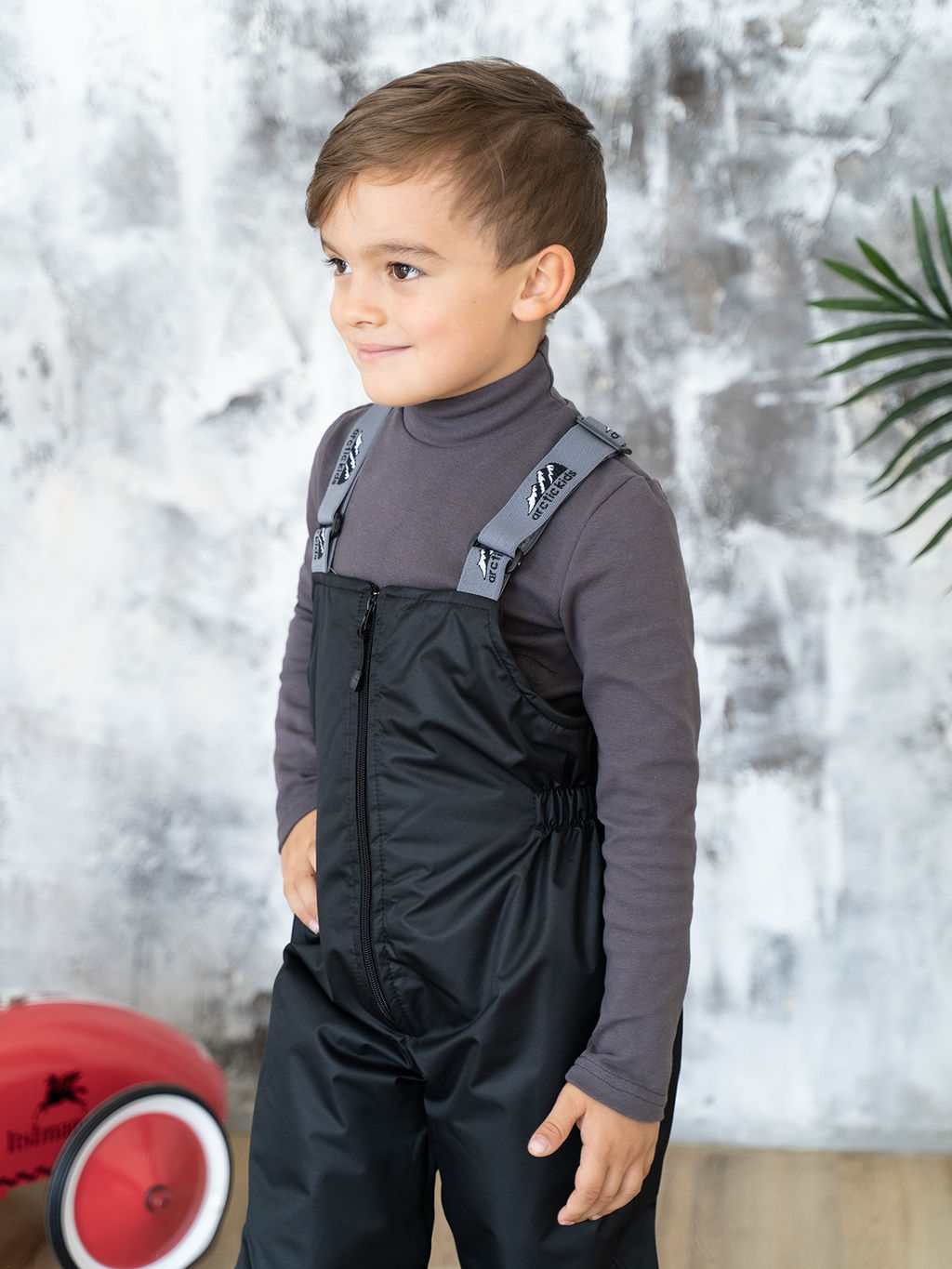 Полукомбинезон демисезонный черный (122-128, 64)