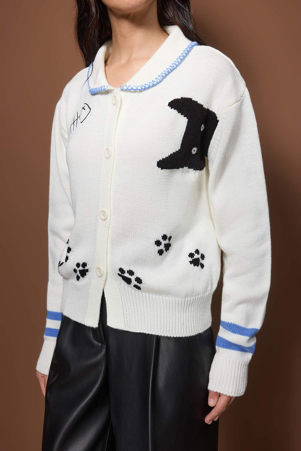 Ekru Kedi Desenli Polo Yaka Triko H?rka TWOAW26HI00302 - Trendyolmilla фото 3