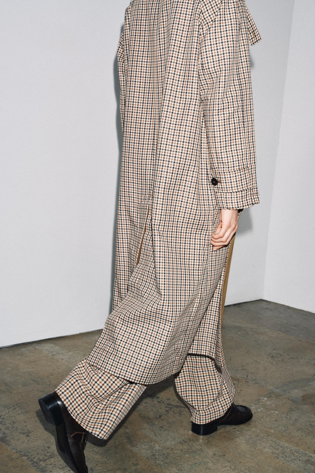 REVERSIBLE TRENCH COAT ZW COLLECTION - Zara фото 8