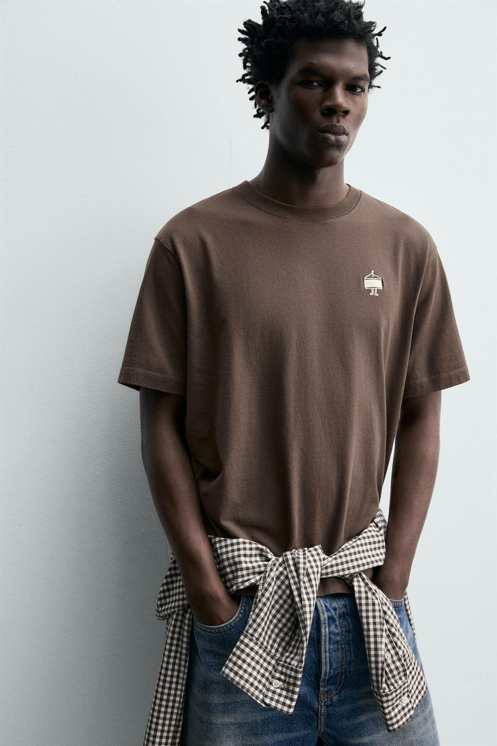 CAMISETA BORDADO S?NDWICH / Marr?n claro - Zara фото 5