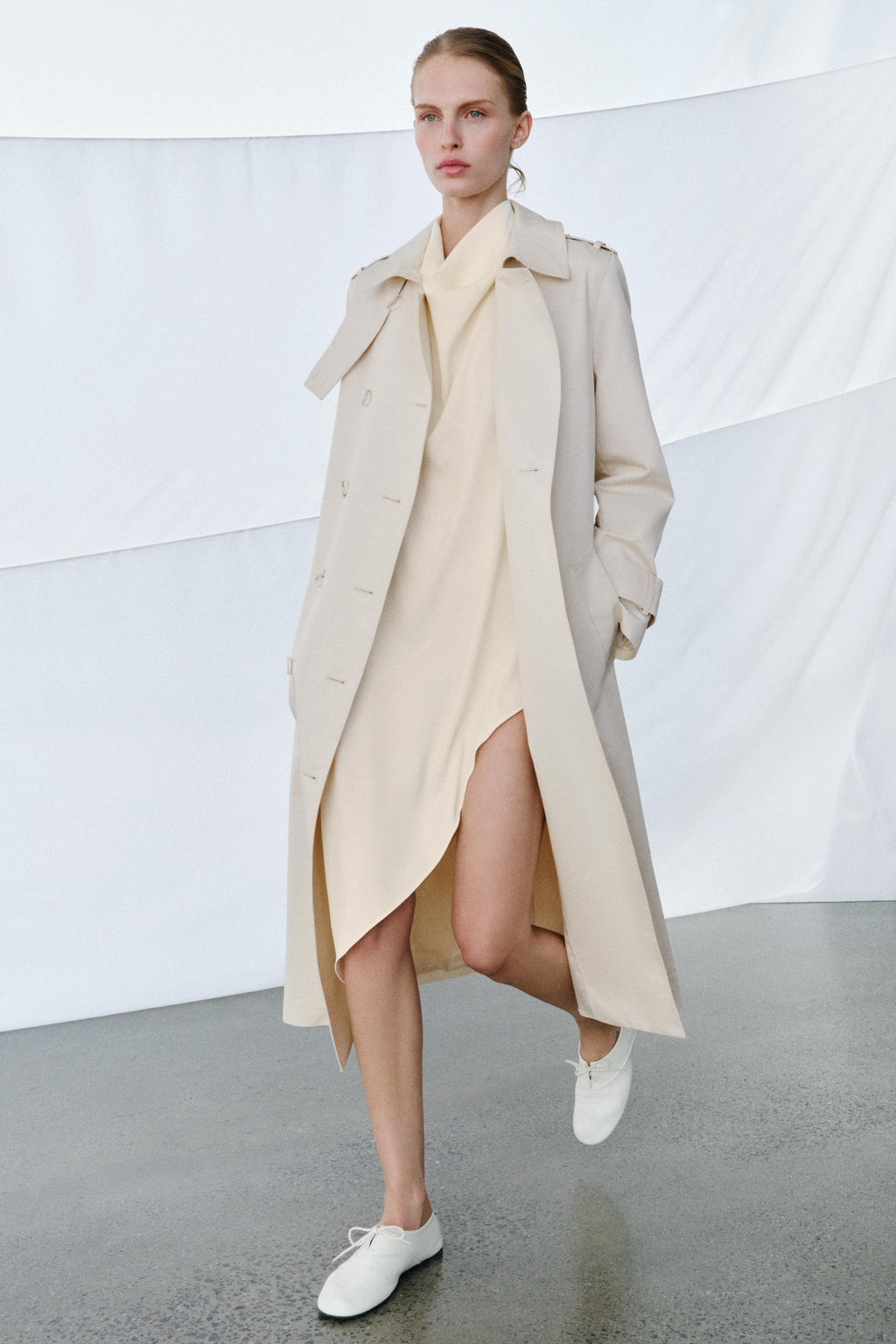 ZW COLLECTION BELTED TRENCH COAT - Zara фото 5