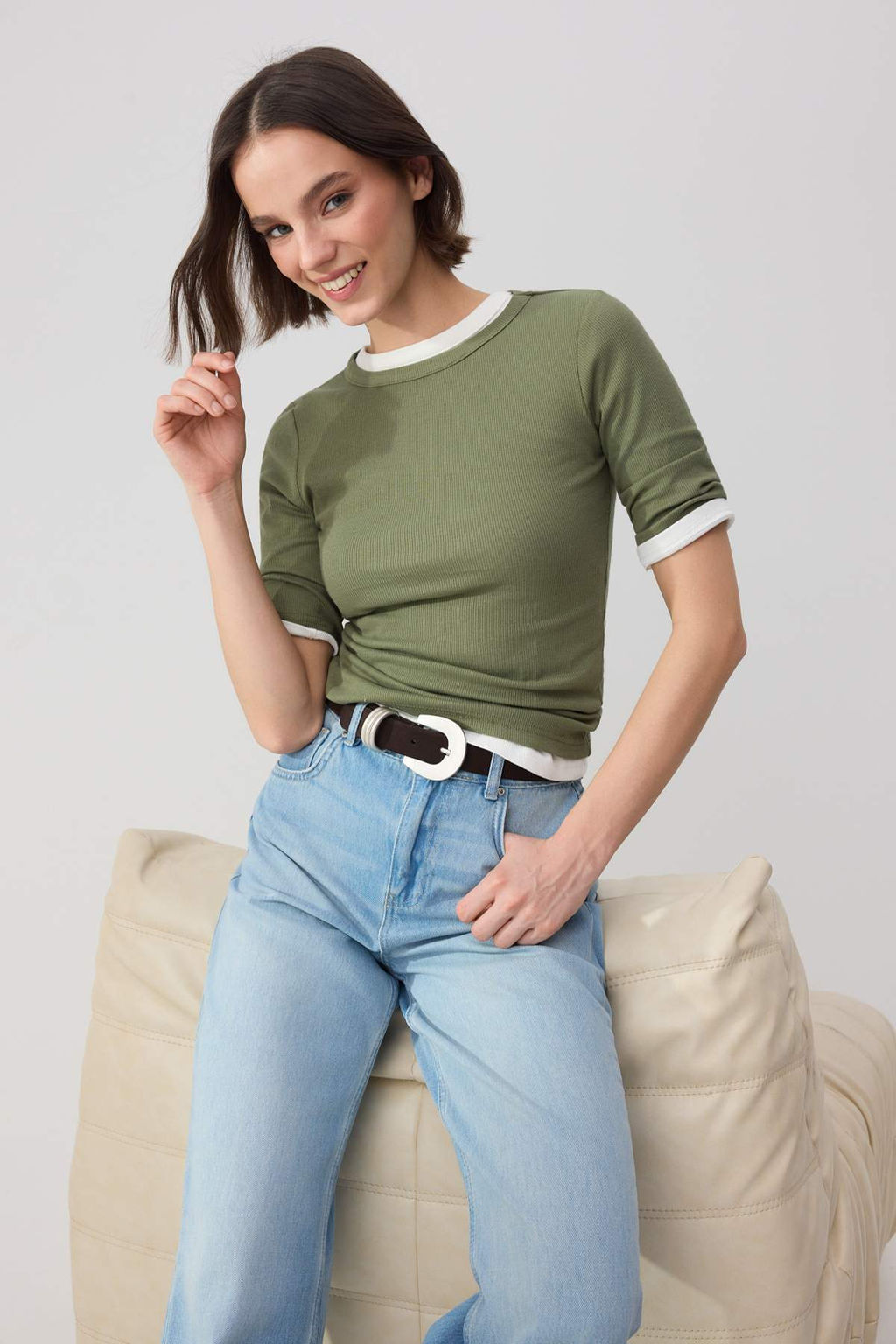 Wardrobe Essentials-Ekru Fitted/Vucuda Oturan Truvakar Buzgulu Modal Orme Bluz TWOSS26BZ00355 - Trendyolmilla фото 7