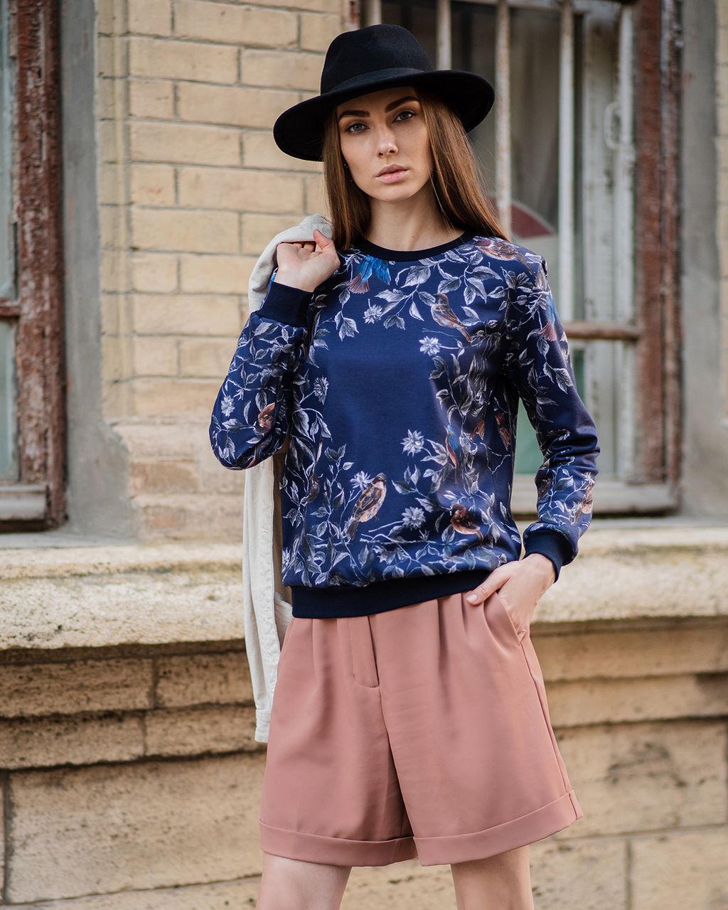 Свитшот с однотонными манжетами джемпер - Sahar art lab фото 9