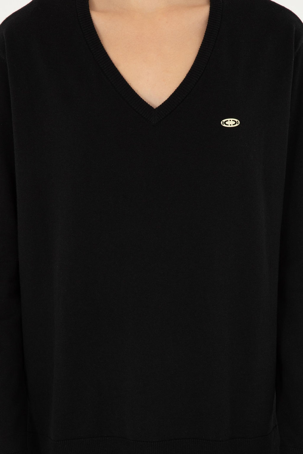 Женский черный базовый свитер с v-образным вырезом Неожиданная скидка в корзине - U.s. polo assn фото 6