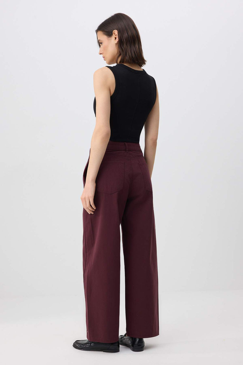 Beyaz Gabardin Kal?n Yumusak Tuseli Barrel Pantolon TWOSS26PL00084 - Trendyolmilla фото 11