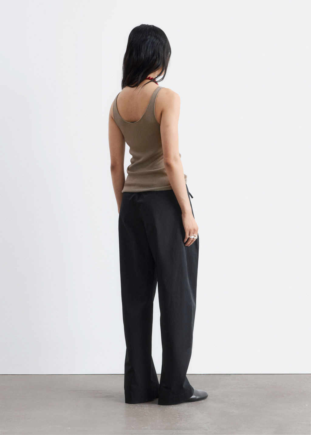 Camiseta de tirantes de punto con cuello redondo - H&m фото 6